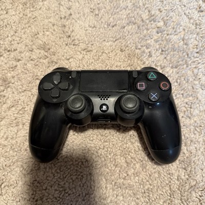 Sony PlayStation 4 DualShock 4 Wireless Controller - Black (260112)