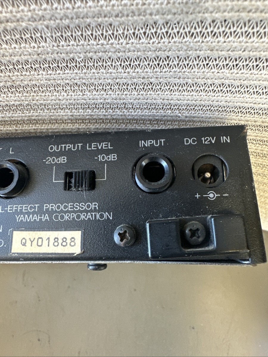 Yamaha FX500 サイマル・エフェクト・プロセッサー Yamaha FX500 Simul Effect Processor Multi Efects Made In