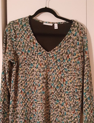 Susan Graver Regular Printed Novelty Knit V-Neck Tunic.