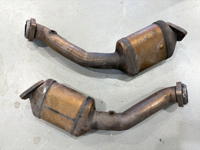 2005-2007 Corvette C6 LS2 6.0L V8 OEM GM Factory Exhaust Mid Pipe Down Extension