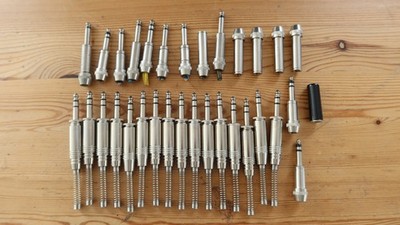 Konvolut 32 Audio Stecker/Adapter - 6,35mm 1/4'' Klinkengröße - Mix aus Neu & Gebraucht