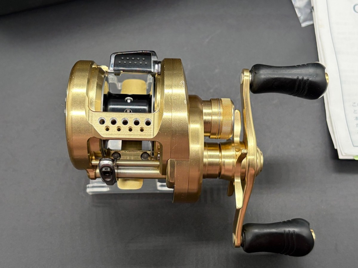 Shimano 14 CALCUTTA CONQUEST 201 Baitcasting Reel #39 | eBay