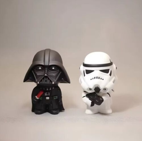 Figuras de StarWars (Dark Vader / Stormtrooper) Precio unidad