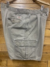 DICKIES - Vtg 90s  Pleated Khaki Beige Hiking Skate Shorts, Mens 38