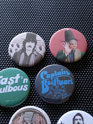 Set 6 x 25 mm Captain Beefheart Button Pin Anstecker Magic Band Forelle Maske