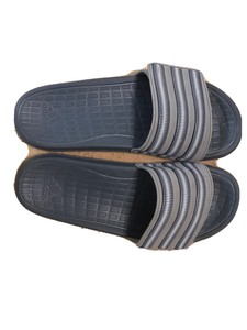 adidas men's slides size 10