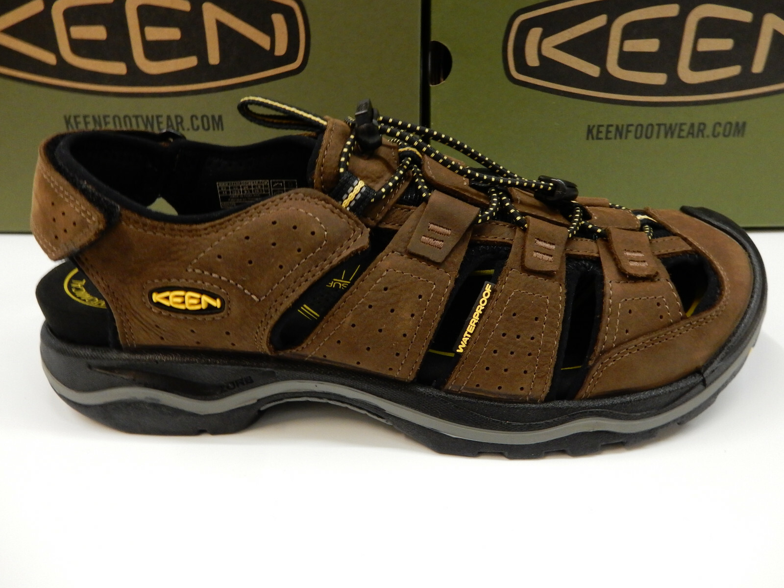 keen men's rialto