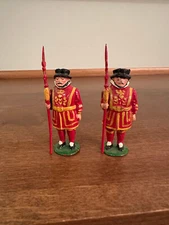 Vintage John Hill & Co Yeoman of the Guard Figure Lot of 2