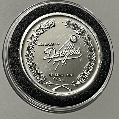 1983 Los Angeles Dodgers 25th Anniversary Coin 1 Troy Oz .999 Fine