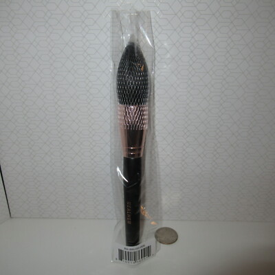 NEW REALHER Love What You Do Professional Vegan Makeup Powder Face Brush