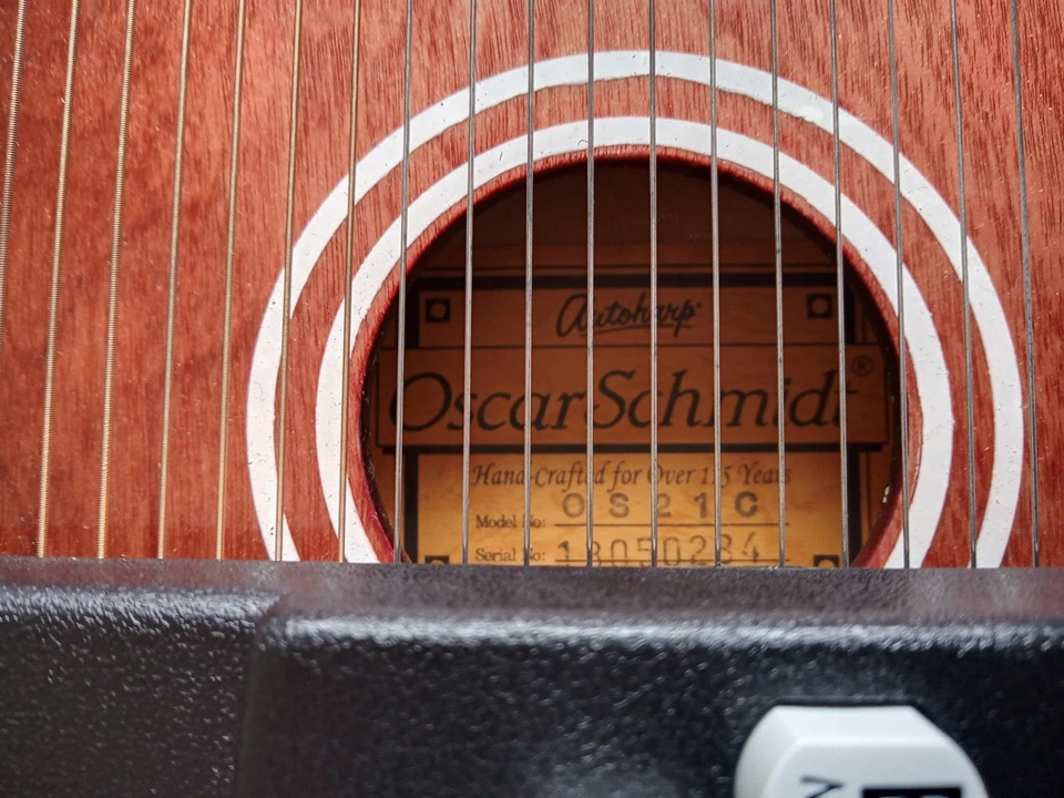 Autoharp Oscar Schmidt Model OS21C 21 Chords 36 Strings - Image 4 of 4
