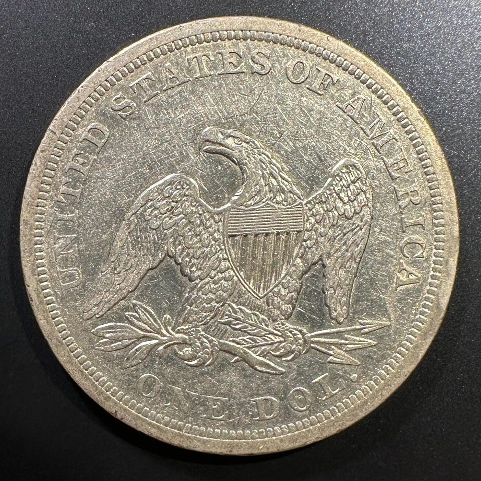 Dólar libertad sentada 1841 plata alto grado brillo limpio ideal para álbum tipo Foto 2 de 2
