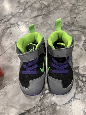 LeBron 9 TD KIDS SIZE 5C Blk/Elctrc Grn-CL Gry-Pr prpl Noir/Velc-Gri-Viofon