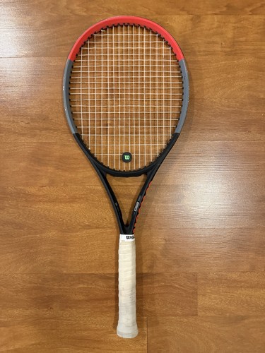 Wilson Clash 100 V1 Tennis Racquet Racket Grip Size 4 3/8 Black Red EUC