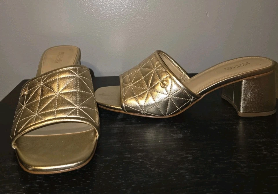 Womens Michael Kors Quilted Metallic Gold Chunky High Heel Slip On Sandals 8.5 - Image 2 of 4