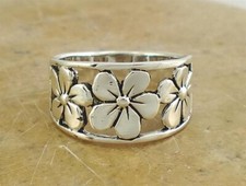 PRETTY .925 STERLING SILVER PLUMERIA FLOWER BAND RING size 6 style r1924
