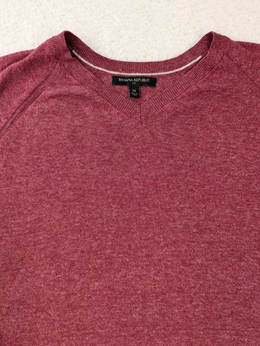 Banana Republic Men's Sweater Long Sleeve V Neck XL Red Luxe - Picture 2 of 8