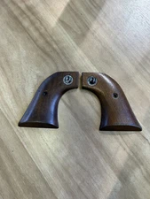 Ruger Blackhawk Revolver, Grips- No Screw, Original, XRN-3RED Only, NG-16