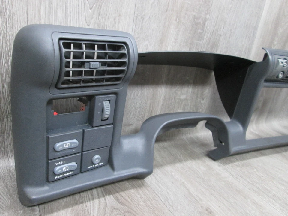 1994-1997 Chevy S10 Dash Bezel Gauge Trim Blazer Sonoma Bravada OEM - Image 2 of 4