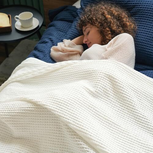 100% Cotton Waffle Weave Blanket Queen Size 90