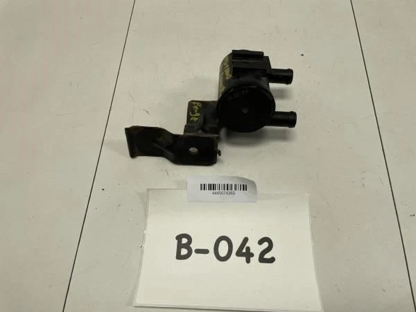 2010 NISSAN MURANO FUEL VAPOR CANISTER VALVE OEM+ - Image 2 of 4