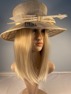 DEZENTE ELEGANZ VON MARIDA CREMEFARBENER NATURSTROHHUT HOCHZEIT ODER ANLASS