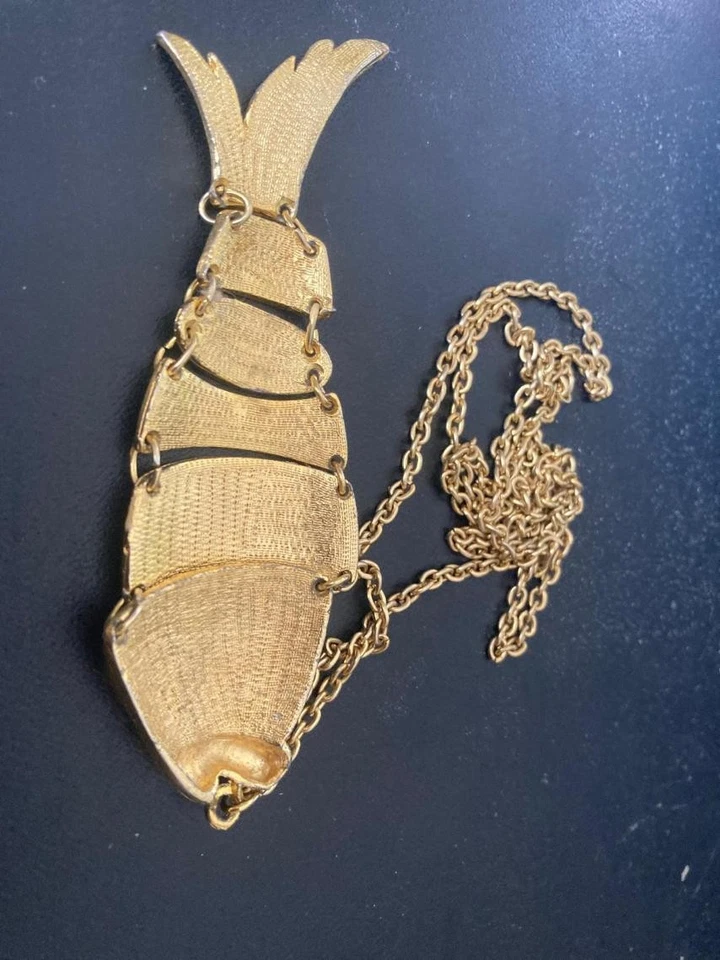 chaine avec pendentif emaille vintage - Photo 3/4