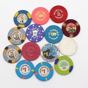 Lot of 14 Casino Chips Las Vegas Reno Nevada Gaming Poker H&C Mold