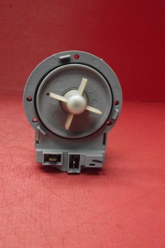 Waschmaschine LG FH495BDN8 ABLAUFPUMPE