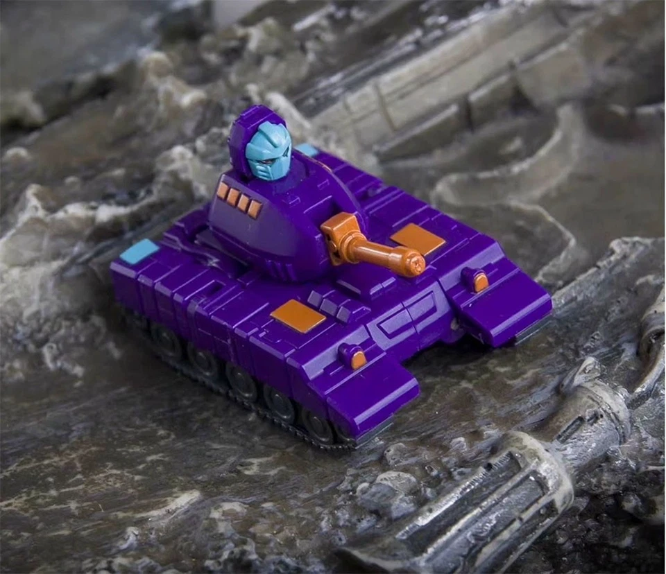 Dr Wu DW-E40P Warpath E41T Scourge Action Figure toy in stock - Image 3 of 4