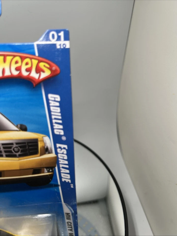 2010 Hot Wheels #117 HW CITY WORKS - Cadillac Escalade Taxi Factory Sealed D1 - Image 2 of 4