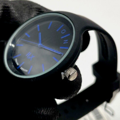 Herrenuhr Damen Kinder Signiert Casual Schwarz Hellblau mit verstellbarem Armband