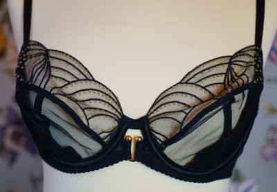 Gossard Viva Non Padded Black Plunge  Bra Underwired  34D