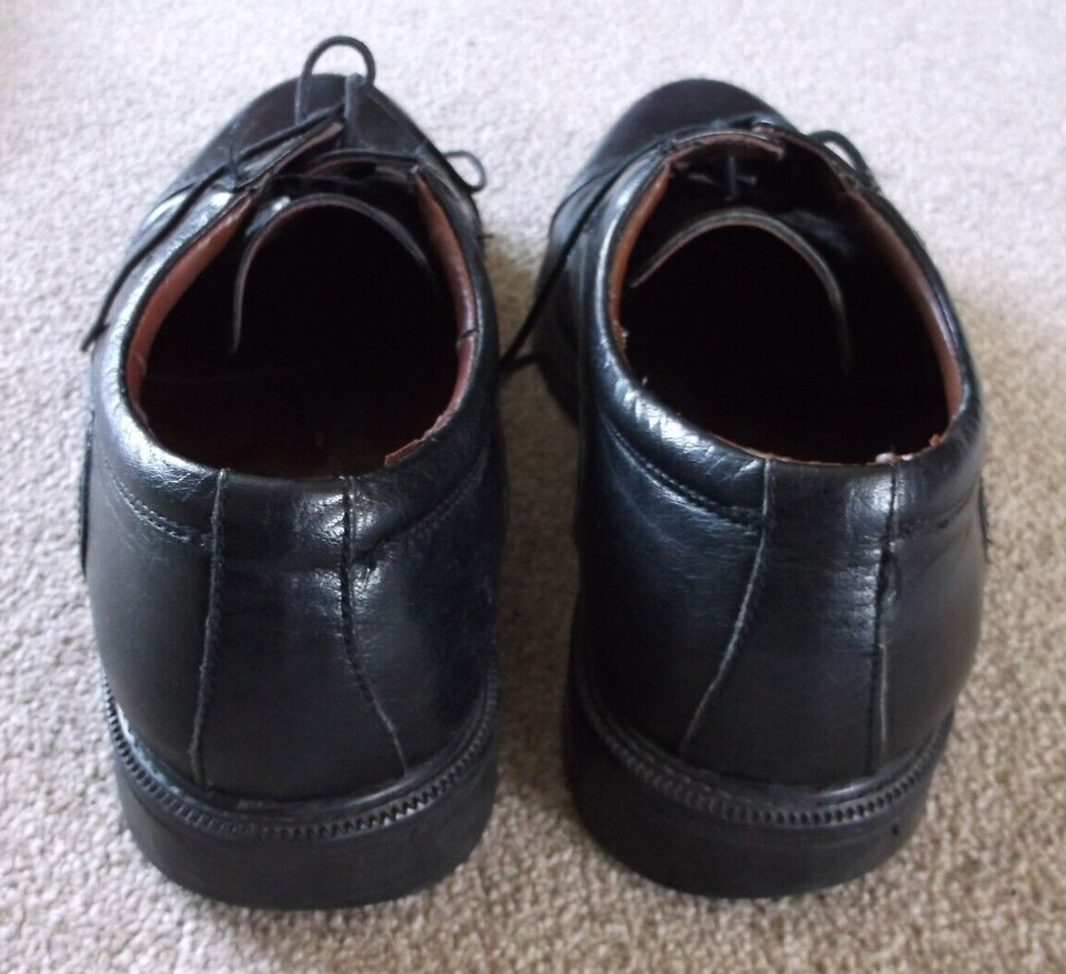 OLIVER Mens Black LaceUp Shoes with Padded Ankles and Insoles