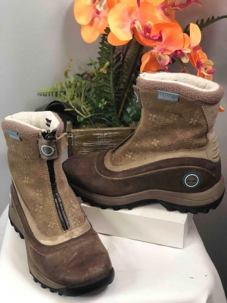 TIMBERLAND Women s Canard Snow Basin Zip Boots in Brown Sz 6M 87619