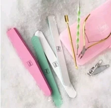 AVON FMG Expert Tips Nail Art Tool Kit-Clear Pink Plastic-Items New & Sealed