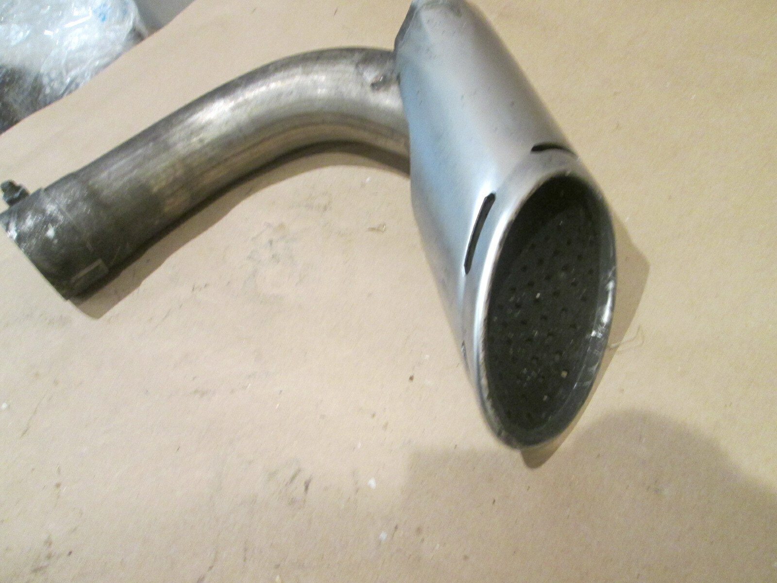 Lamborghini Urus- LH Tail Pipe Trim-  P/N 4ML253681P