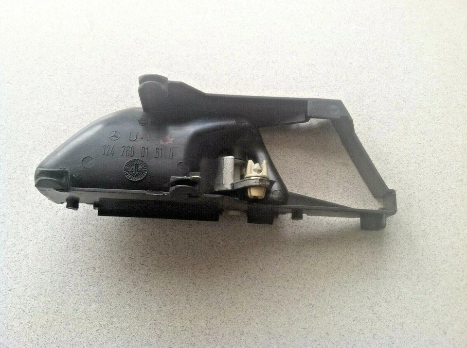 MERCEDES-BENZ 300E W124 1985-1992 ~ MANIJA PUERTA TRASERA IZQUIERDA ~ A1247600161 Foto 2 de 3