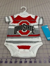 NWT Outerstuff Infant Official Ohio State Buckeyes Team Favorite All In One