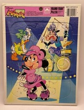 Vintage Walt Disney Totally Minnie Golden Frame Tray Puzzle