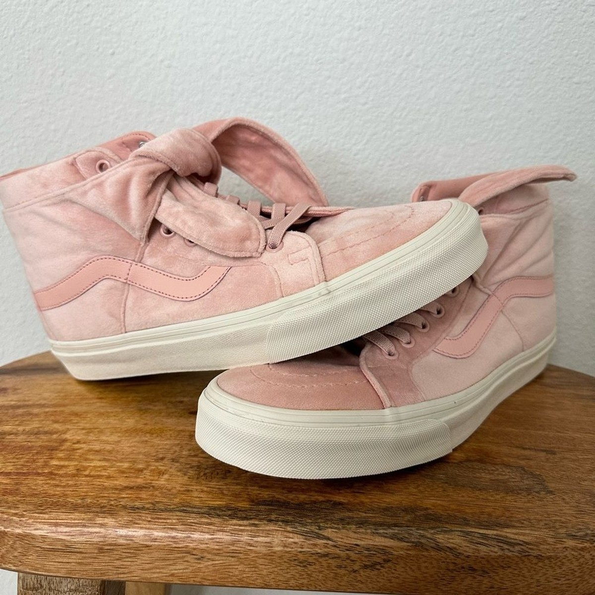 Vans Old Skool Pink Velvet Hi Top with Bow