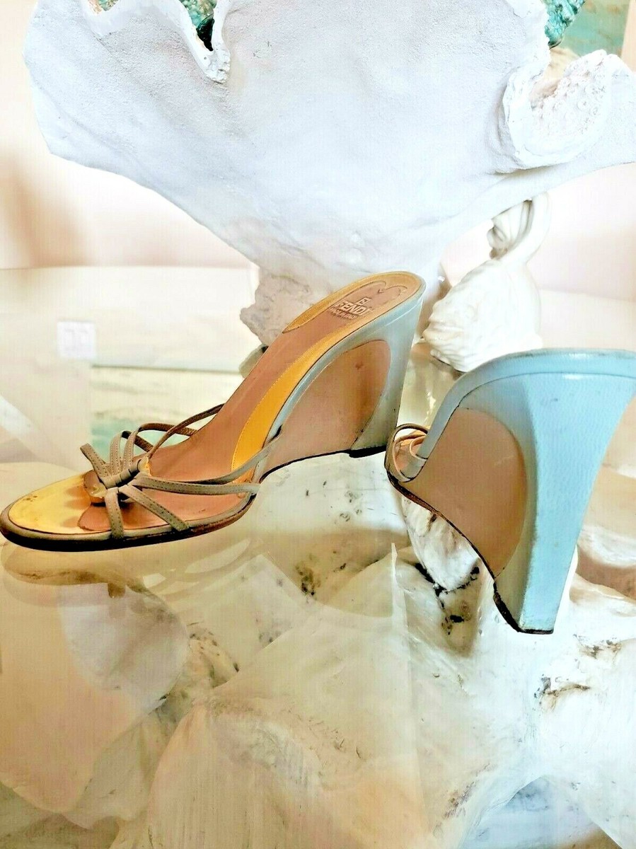 VINTAGE FENDI BLUE & TAUPE OPEN TOE STAPPY SLIDE WEDGE