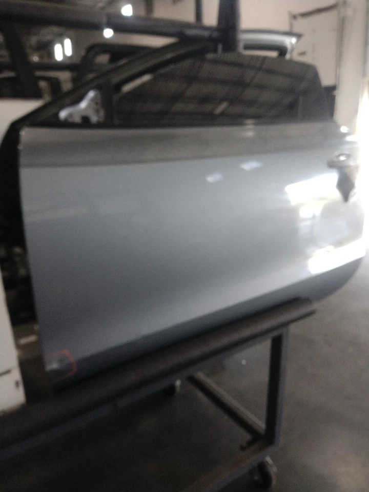 Used Front Left Door Assembly Front fits: 2016 Audi A5 electric Cpe Front Left G - Image 2 of 4