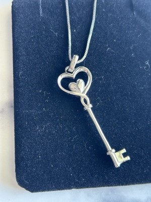 Silver 925 Heart Key Pendant Necklace with Box Chain