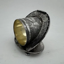 JAMES W. TUFTS Figural Antique Quadruple Silver Plate Horseshoe Napkin Ring