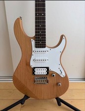 YAMAHA PACIFICA 112V YNS Satin