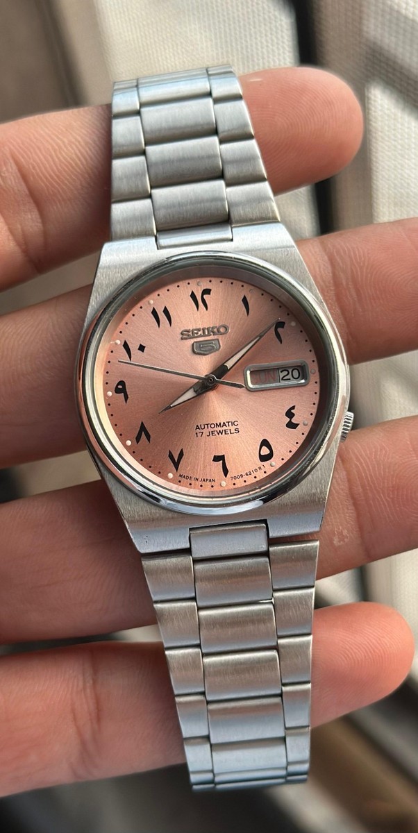 Vintage Seiko 5 Automatic 17 Jewels Japan Made Watch For Mens 7009