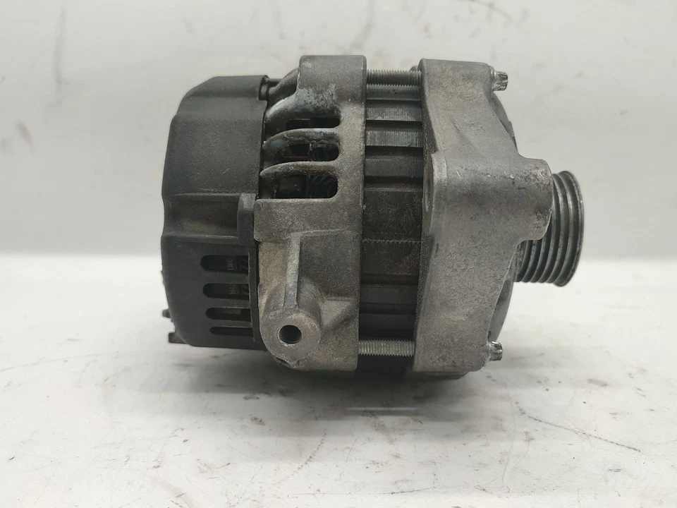 Z10479923 ALTERNATORE / 2363592 PER OPEL VECTRA B J96 1.8 I 16V F19 - Immagine 2 di 4