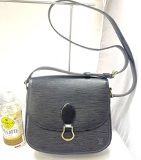 LOUIS VUITTON Louis Vuitton Shoulder Bag Saint Cloud pi Black