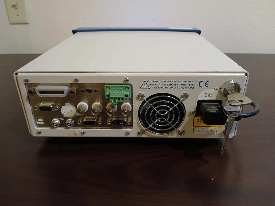 Controlador de diodo a laser Sacher Lasertechnik PilotPZ 500 - Imagem 3 de 3